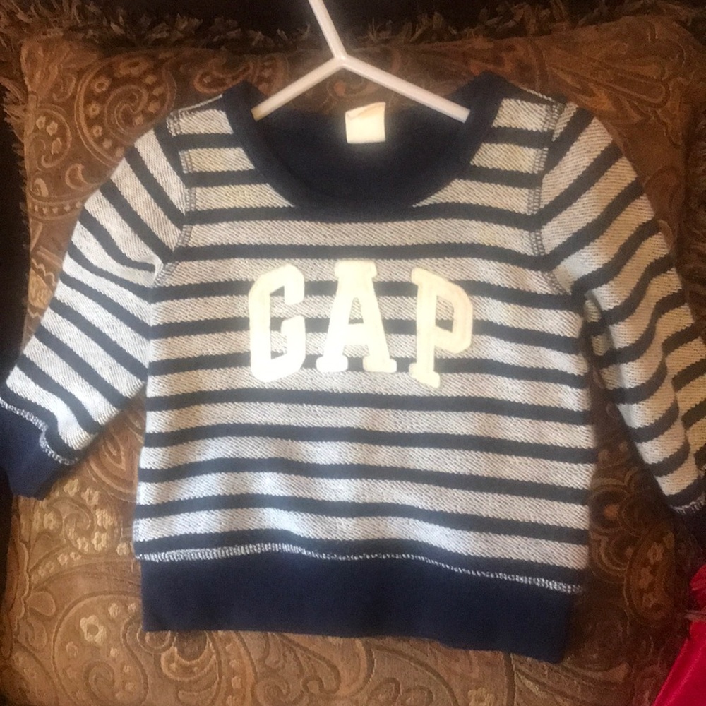 4 for  $25  cute sweater 12-18 months